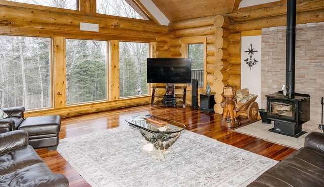 Your Ultimate Private Getaway in Haliburton