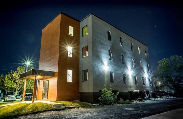 Luxury Boutique Condo 2B