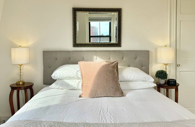 Morrill Mansion Inn Self 