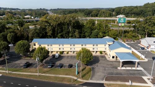 Quality Inn Danbury University 