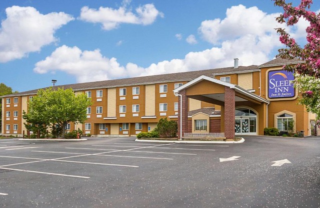 Inn Suites 