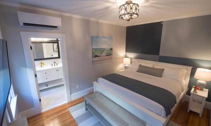 Newport Bed & Breakfast | 139 m² Bed and breakfast ∙ 4 guests
