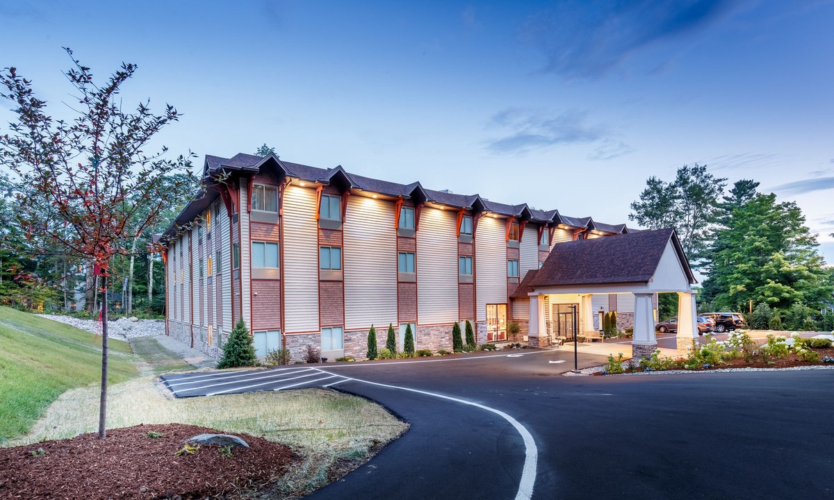 Bethlehem Hotel | The Chandler at White Mountains, Ascend Hotel Collection