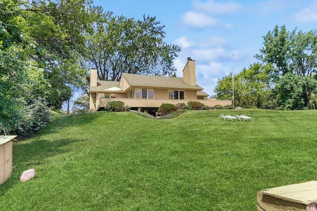 North Hero House | Dog-friendly, home on Lake Champlain with panoramic views of the Green Mountains