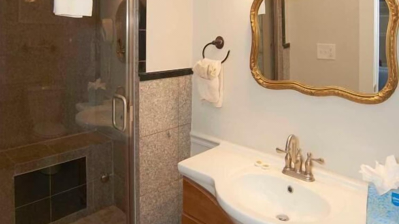 Photo of Bathroom in Top of the Hill