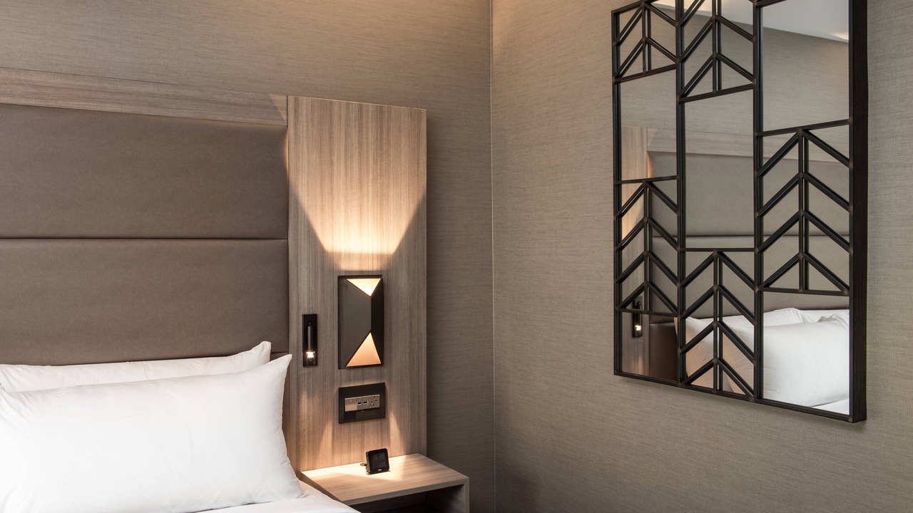 Photo of Bedroom in Cleveland Circle