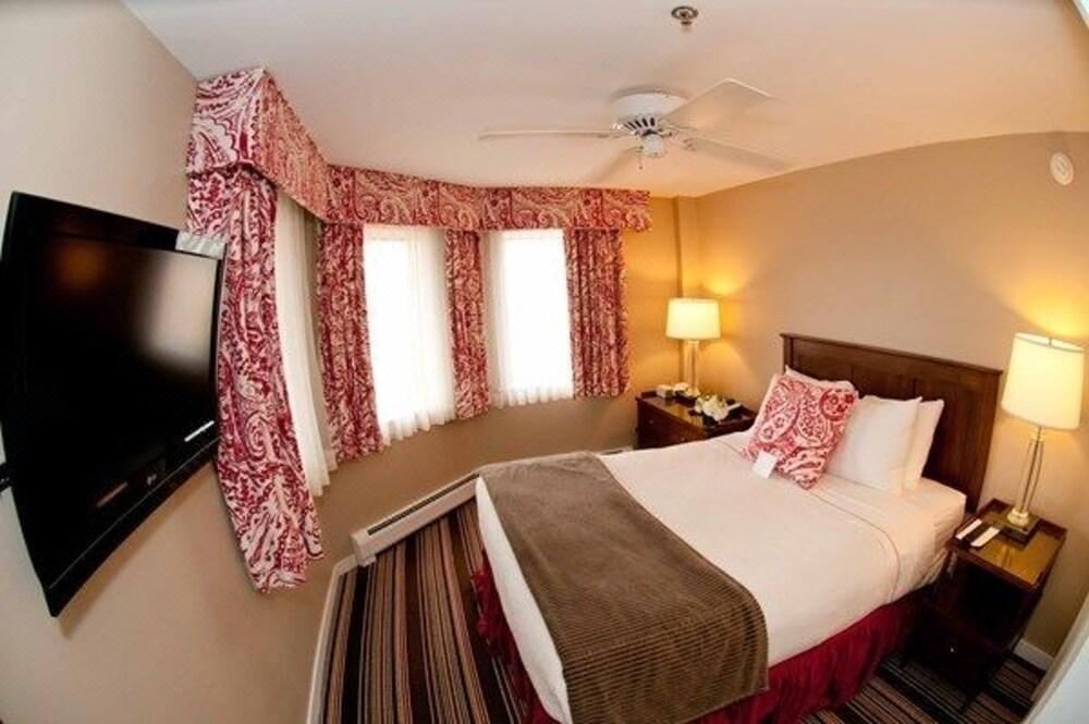 Photo of Bedroom in Cape Elizabeth