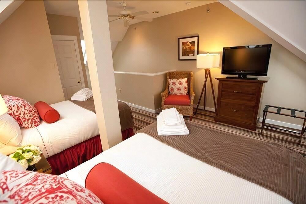 Photo of Bedroom in Cape Elizabeth