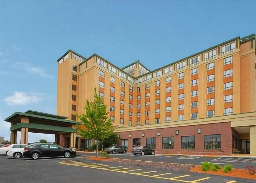 Photo of Buildings in Revere