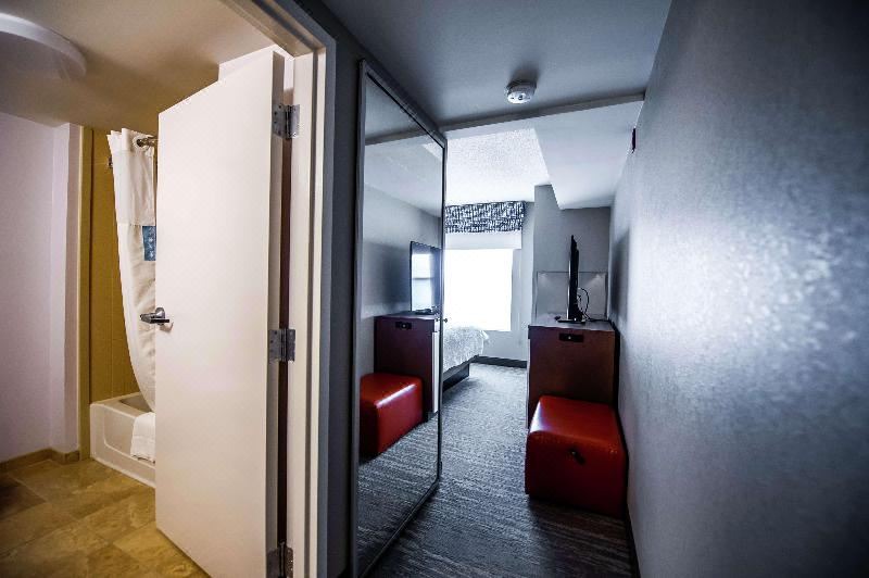 Photo of Bedroom in Wakefield-Peacedale