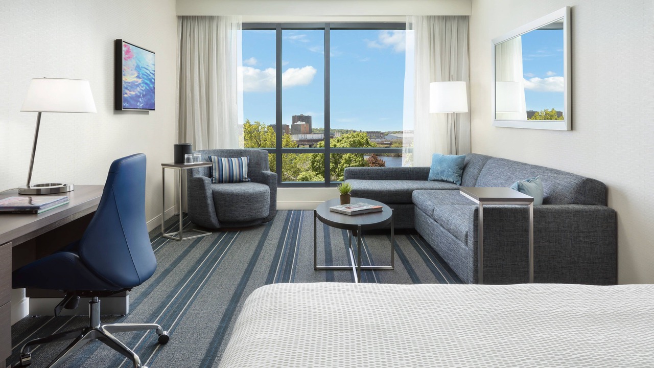 Photo of Livingroom in Cambridgeport