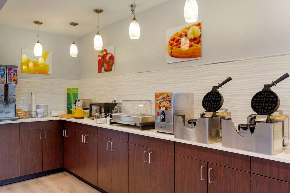 Photo of Kitchen in Lee