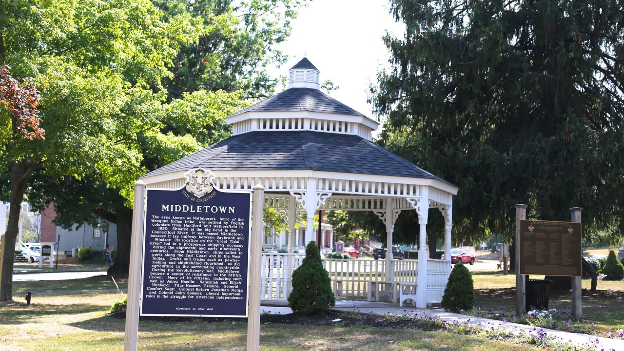 Photo of Buildings in Middletown