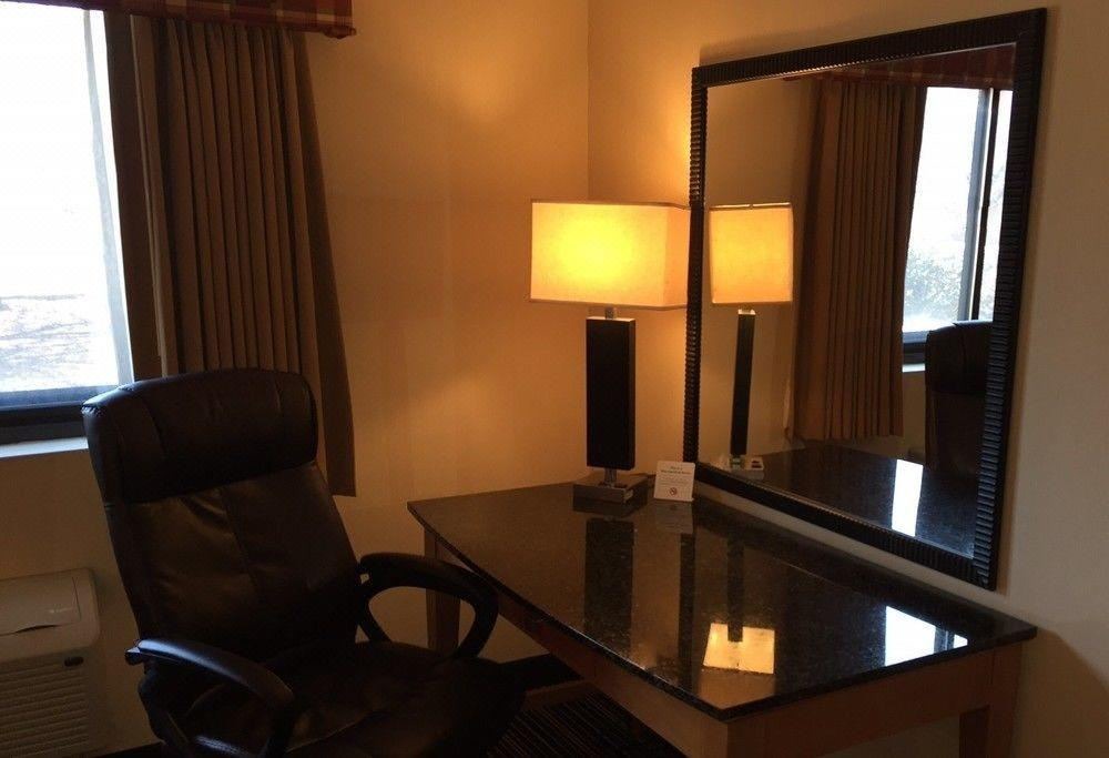 Photo of Livingroom in Cromwell