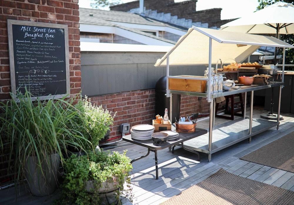 Photo of Patio Balcony in Historic Hill