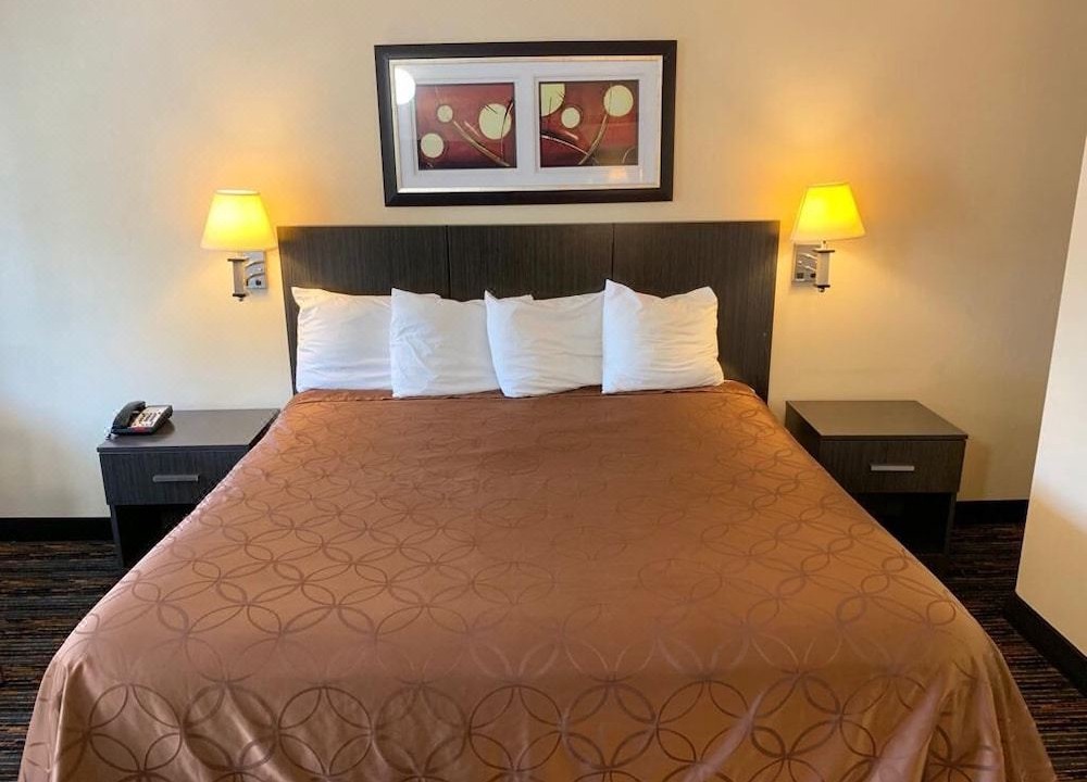 Photo of Bedroom in Hamden