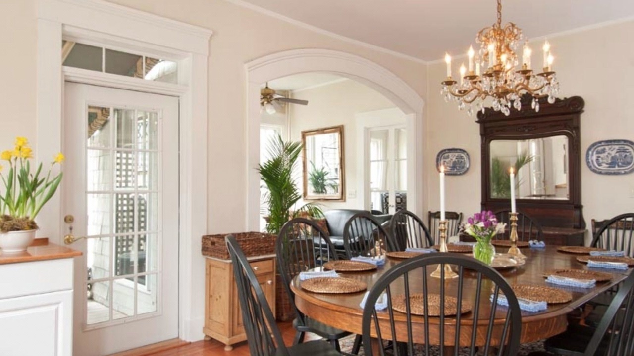 Photo of Livingroom in Top of the Hill