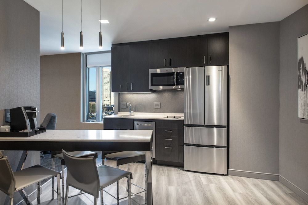 Photo of Kitchen in Harrison Lenox