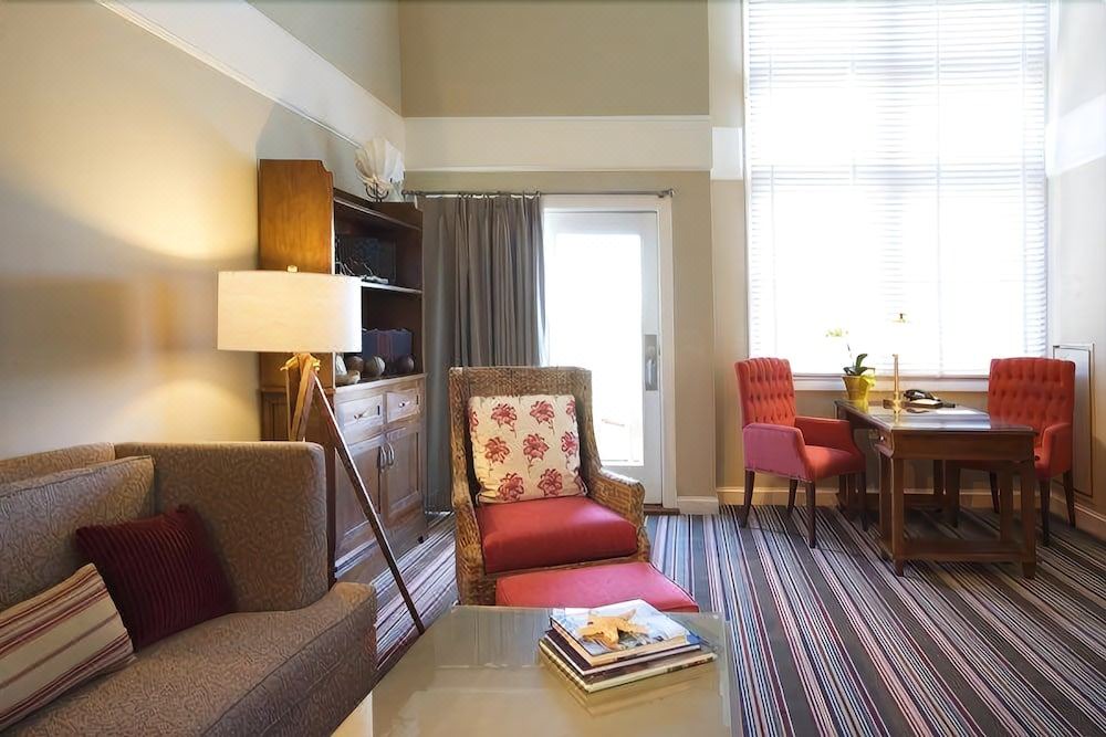 Photo of Livingroom in Cape Elizabeth