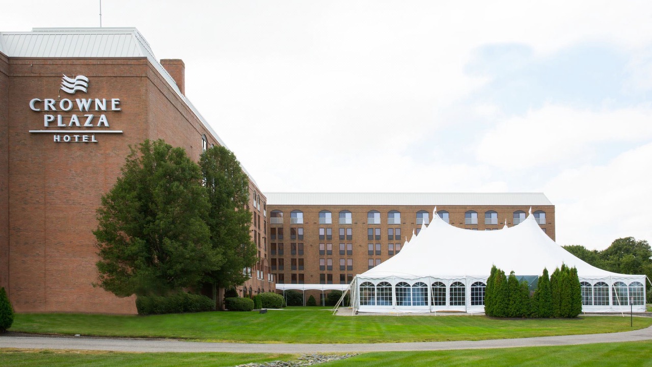 Photo of Buildings in Warwick