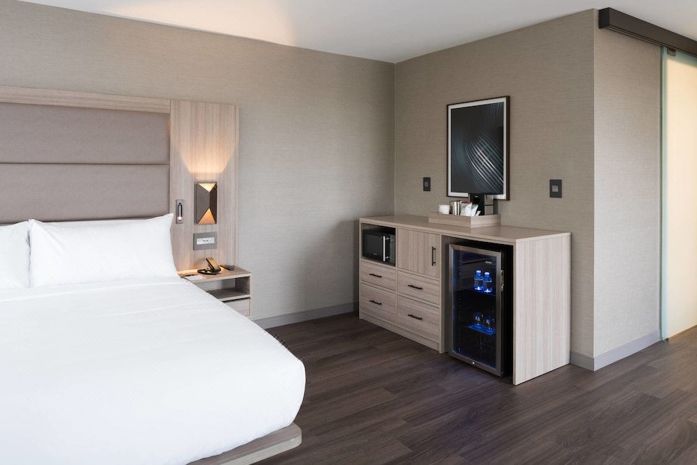 Photo of Bedroom in Cleveland Circle
