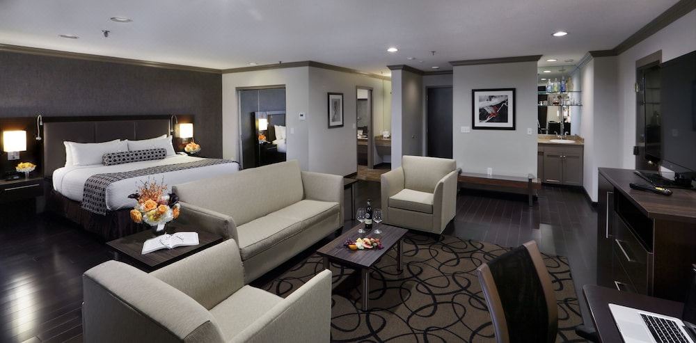 Photo of Livingroom in Natick