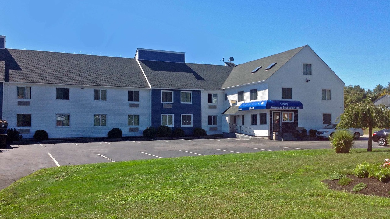 Photo of Buildings in New London
