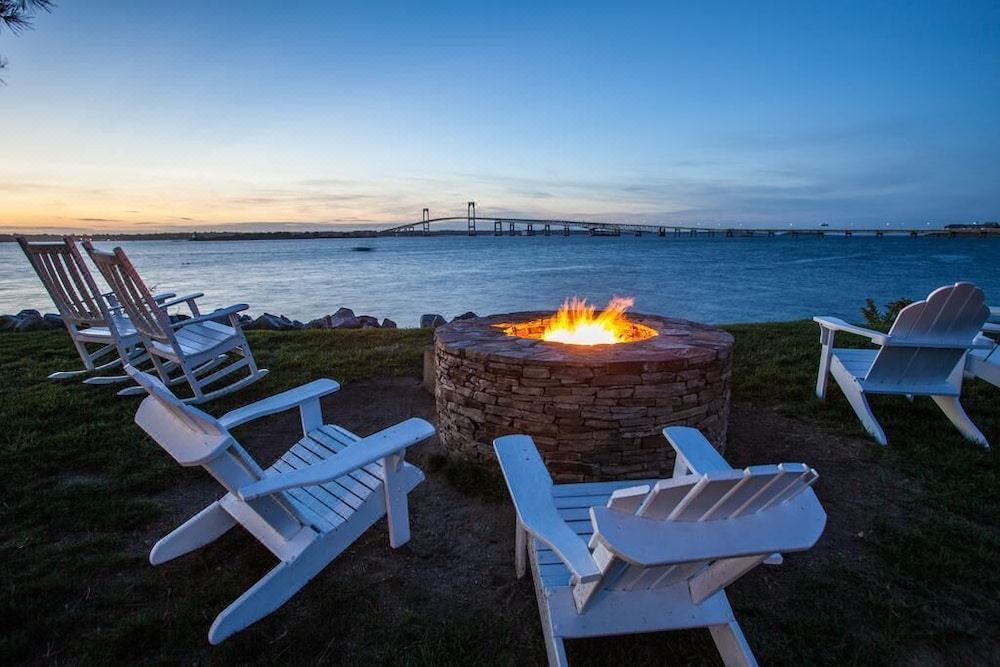 Photo of Patio Balcony in Goat Island