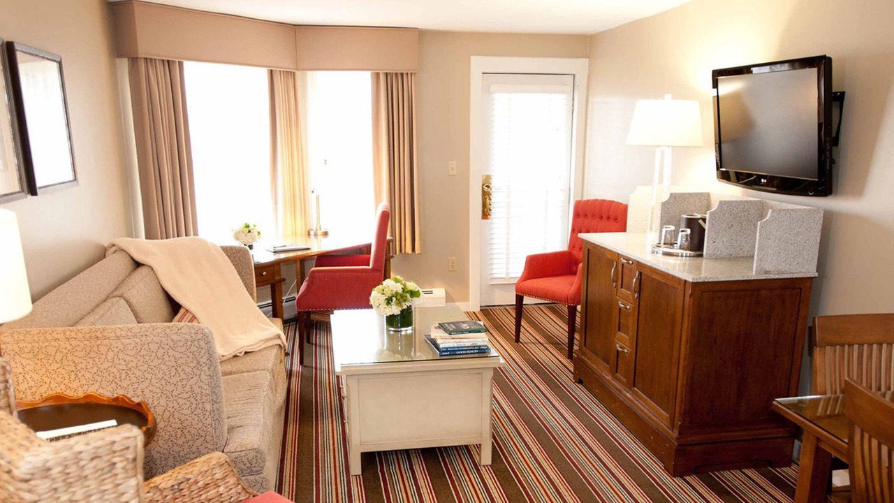 Photo of Livingroom in Cape Elizabeth