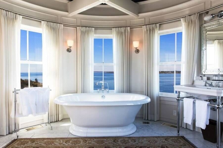 Photo of Bathroom in Ocean Drive