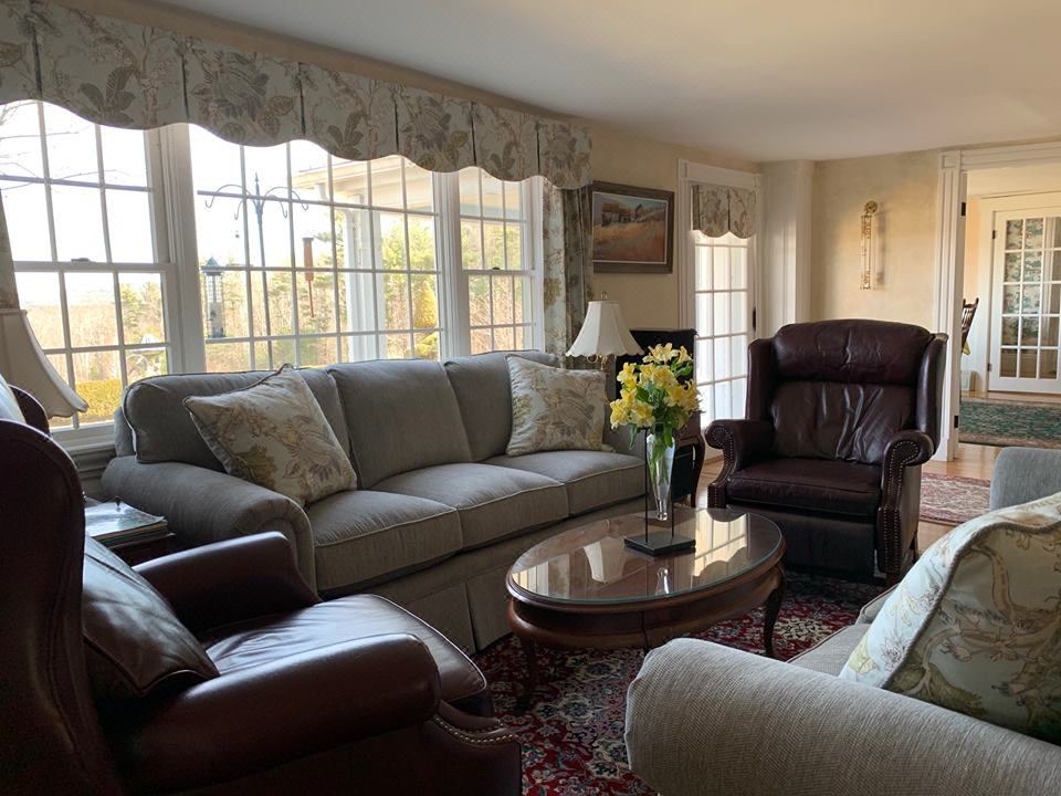Photo of Livingroom in Ashburnham