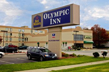 Photo of Buildings in Conning Towers Nautilus Park