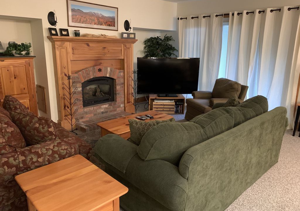Photo of Livingroom in North Troy