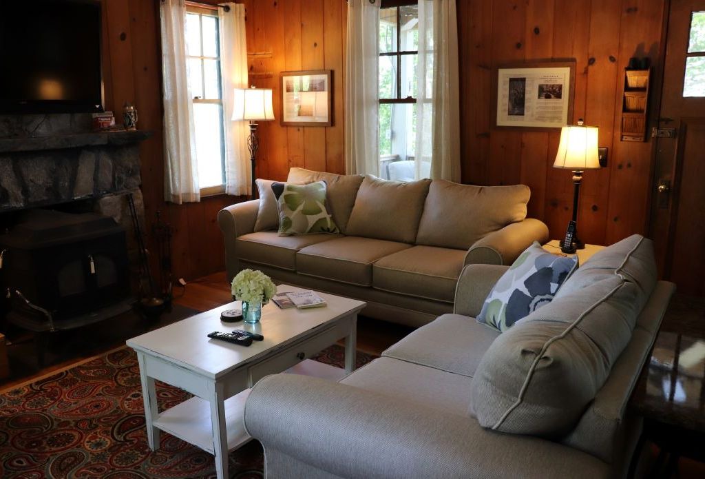 Photo of Livingroom in New Fairfield