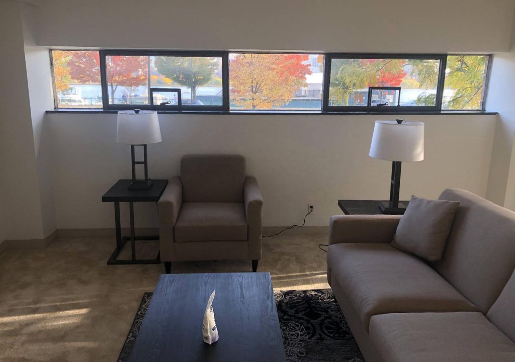 Photo of Livingroom in MIT
