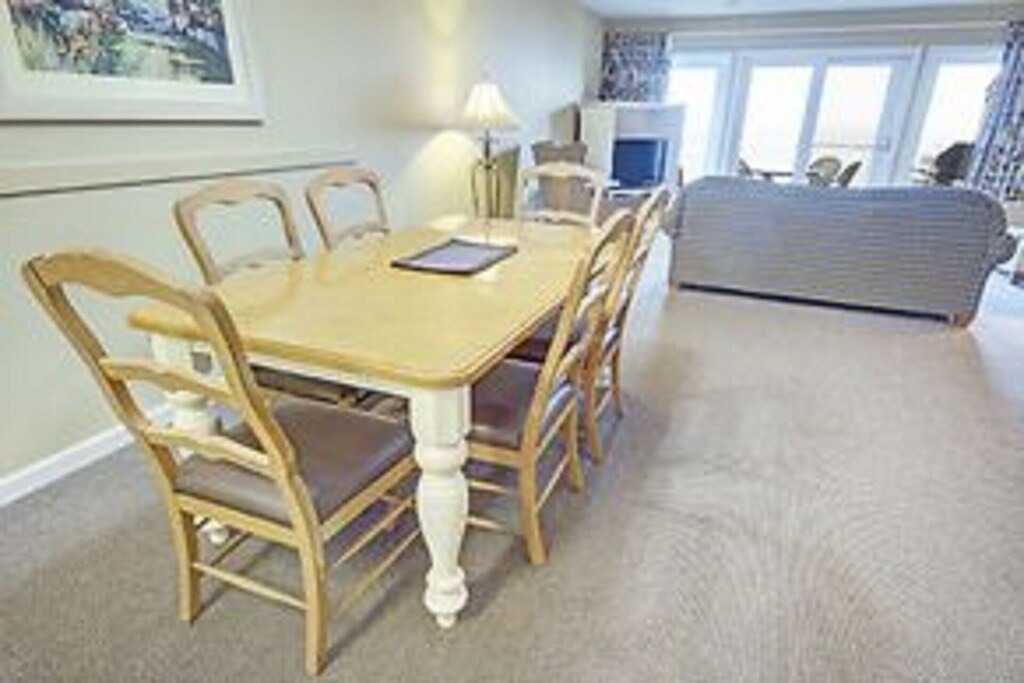 Photo of Livingroom in Jamestown