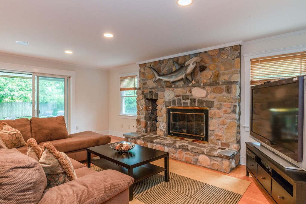 Photo of Livingroom in Culloden Shores