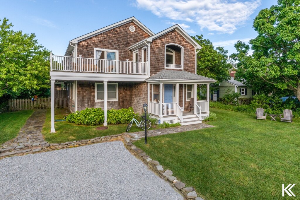 Photo of Buildings in Culloden Shores