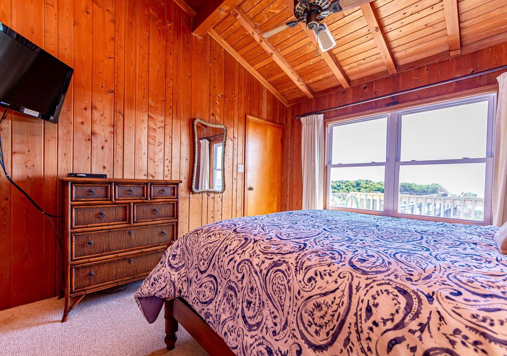 Photo of Bedroom in Madison Center