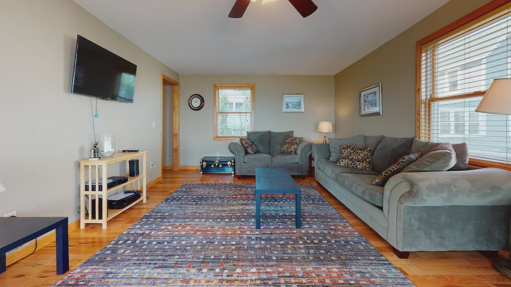 Photo of Livingroom in Camp Ellis