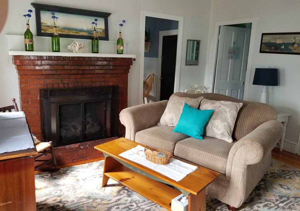 Photo of Livingroom in Pine Point