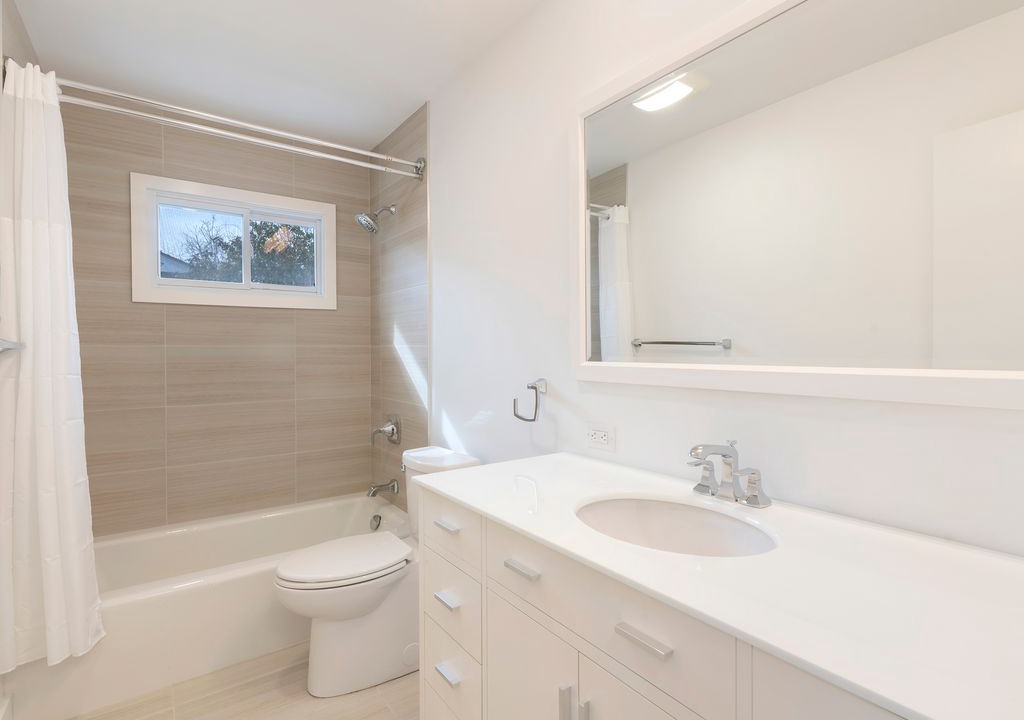 Photo of Bathroom in Culloden Shores