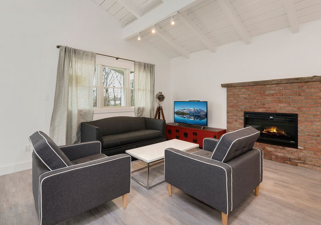 Photo of Livingroom in Culloden Shores