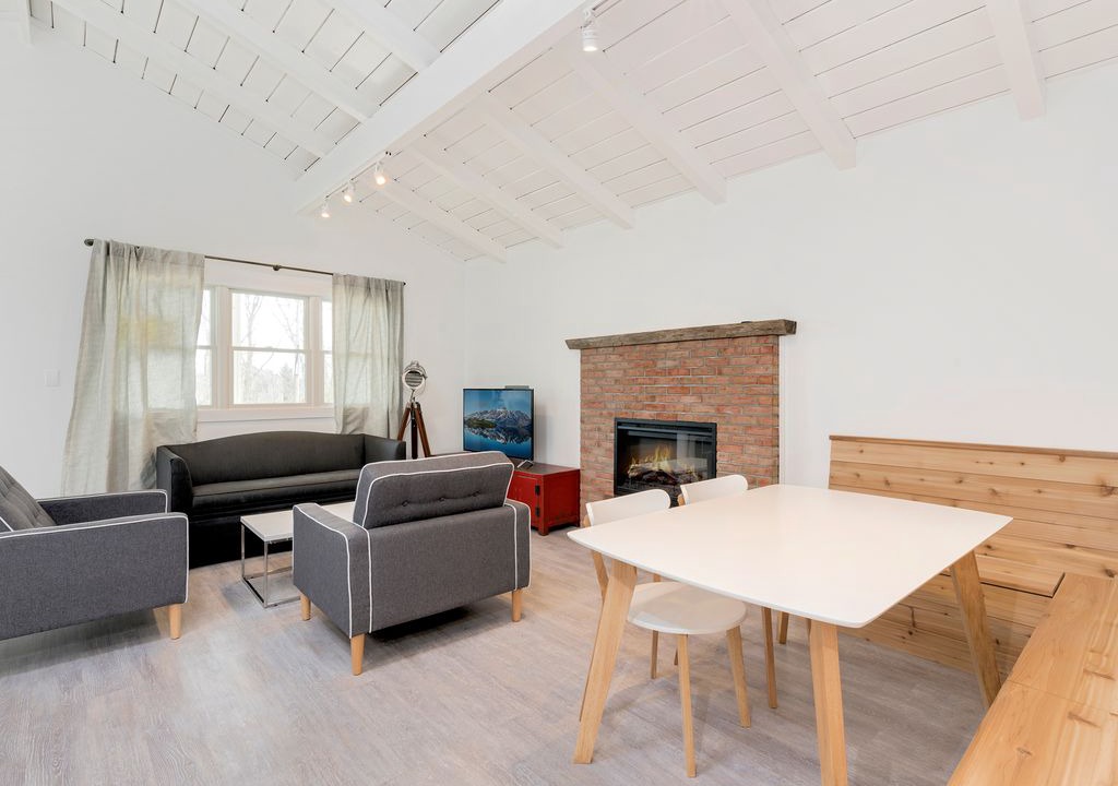 Photo of Livingroom in Culloden Shores