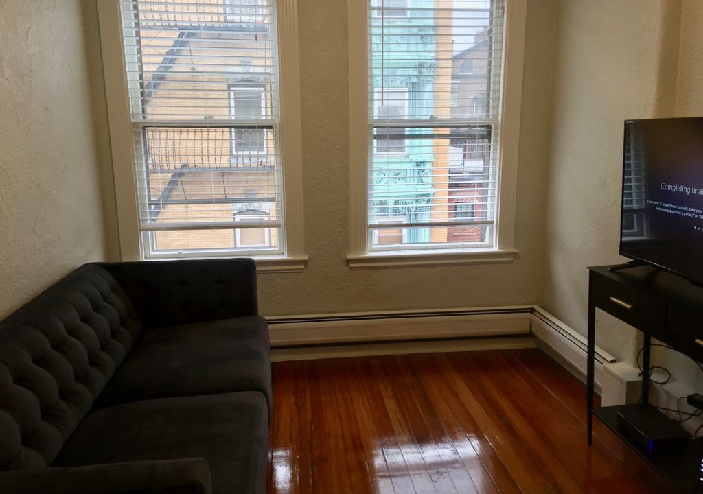 Photo of Livingroom in Beacon Hill