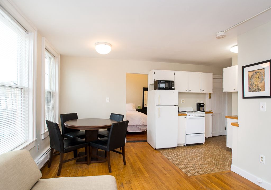Photo of Livingroom in Beacon Hill