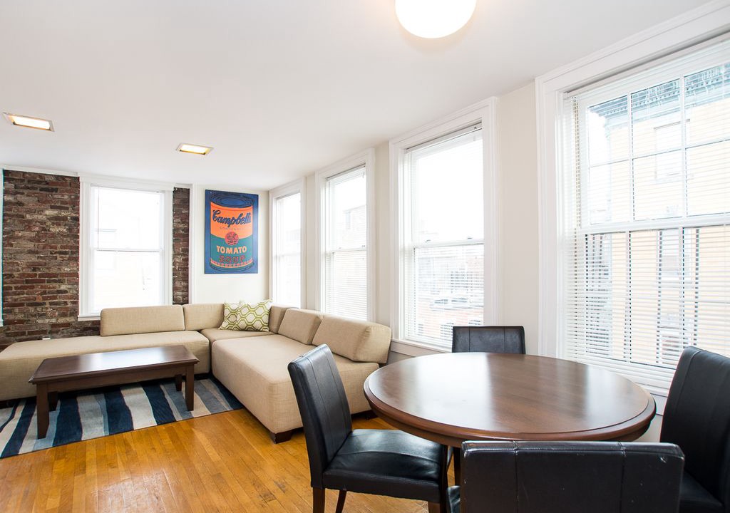 Photo of Livingroom in Beacon Hill