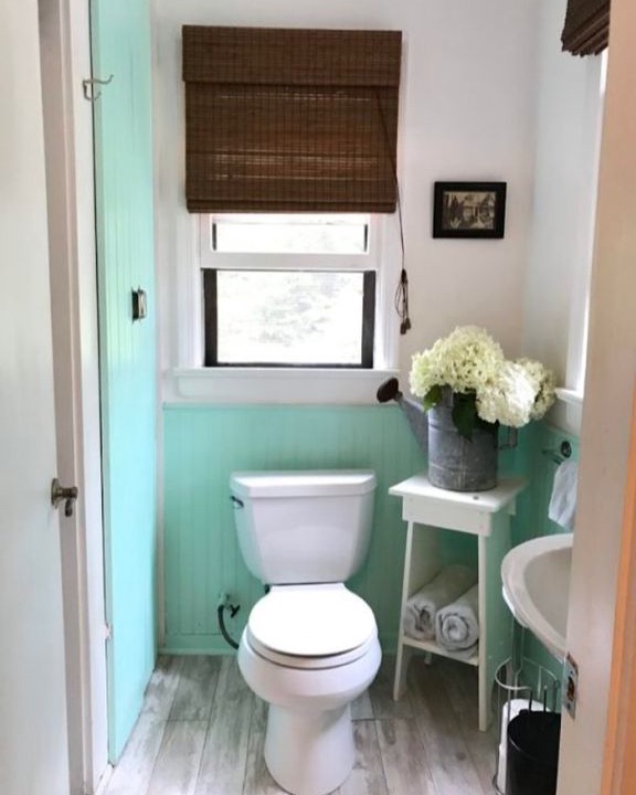 Photo of Bathroom in Peaks Island