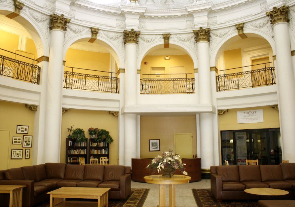 Photo of Livingroom in Downtown