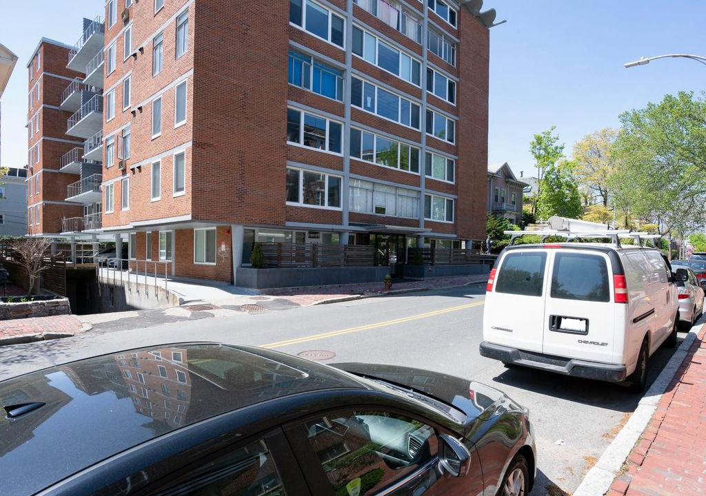 Photo of Buildings in Mid-Cambridge